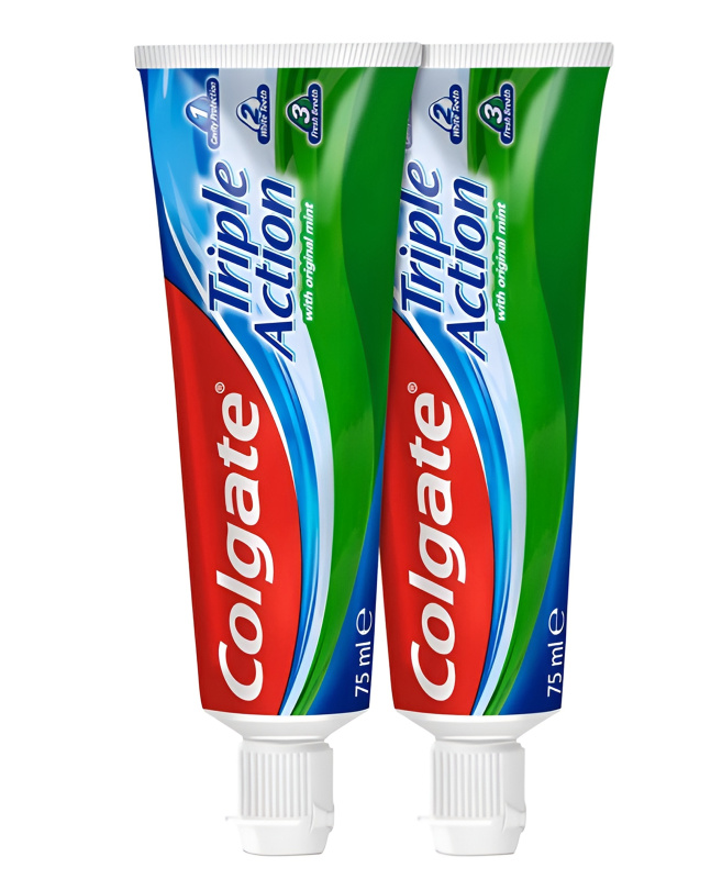Colgate Triple Action Original Mint zubní pasta 2x75 ml