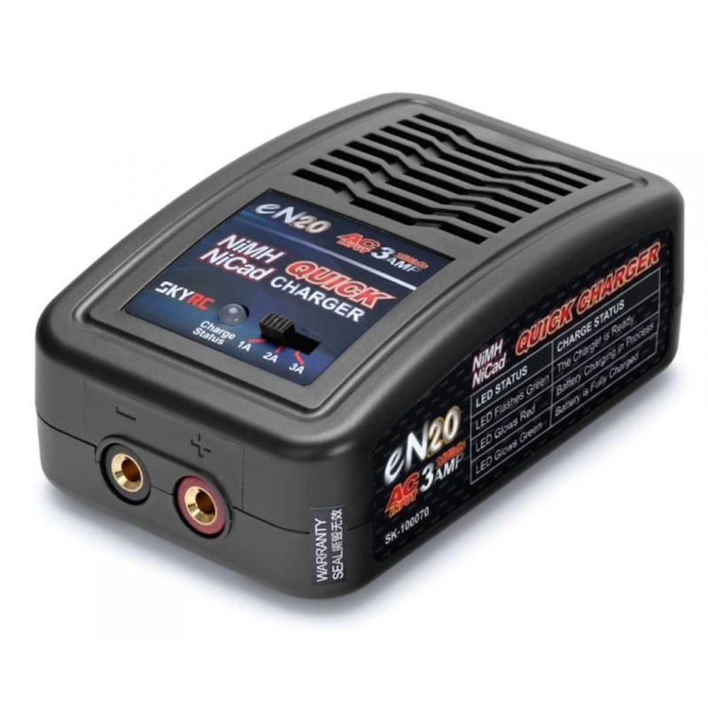 e430 30W (SkyRC) - NABÍJEČKA BATERIÍ na FPV závodní koptéru