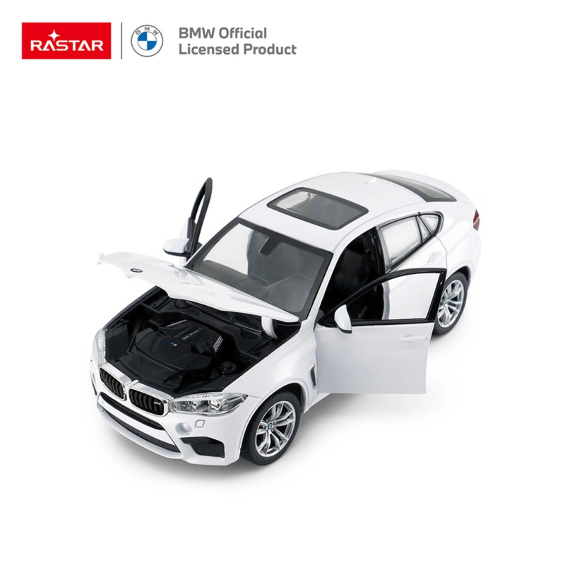 Kovový model BMW X6 M 1:24 bílý RASTAR