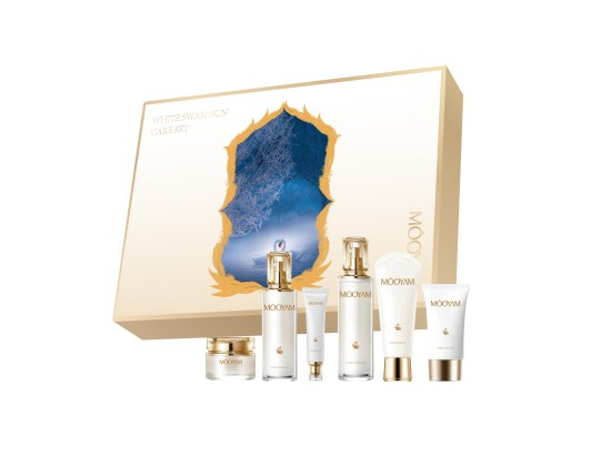 Mooyam sada White swan
