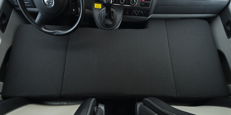 CampSleep Malé přídavné lůžko - pro kabinu řidiče v malých užitkových vozidlech, např. VW T5/6, Mercedes Benz Vito/Viano/V-třída atd.