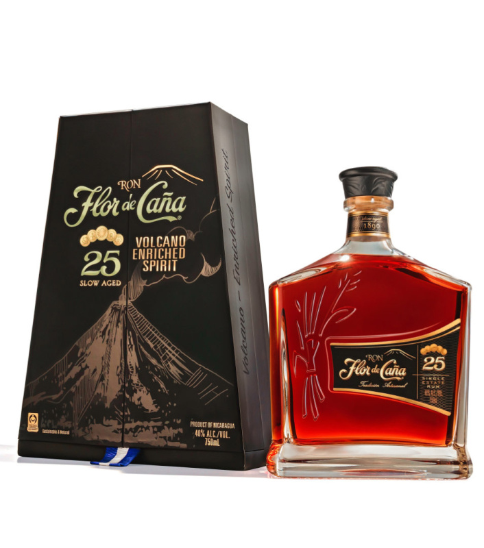 Flor de Caňa 25 yo 40 % 0,7 l