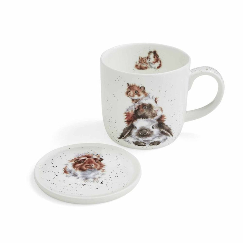 Royal Worcester Porcelánový hrnek s podšálkem Wrendale Designs "Piggy in the Middle", 0,31 l - Morče