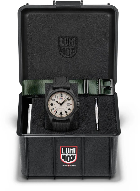 Luminox XL.1971.SET Atacama Field Carbonox Set + 2. strap 43mm 10ATM