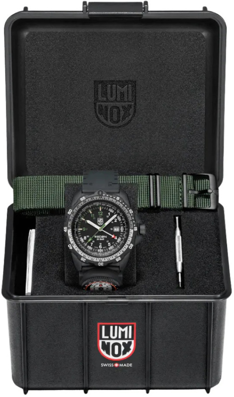 Luminox Dárkový set Recon Nav Spec Outdoor Explorer Watch XL.8837.SET + řemínek