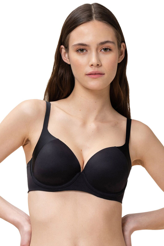 Podprsenka Triumph 10194318 Body Make-up Soft Touch WP EX Barva: Černá, Velikost: 90D