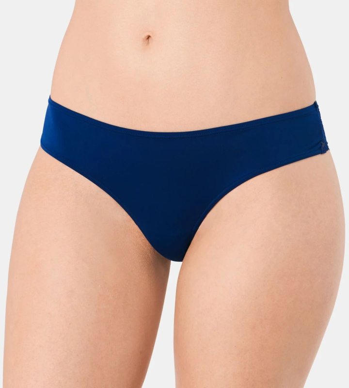 Tanga Lovely Micro Brazilian String - Triumph 6901 000S