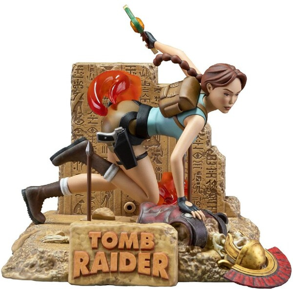 Dark Horse Tomb Raider Lara Croft Classic Era Dark Horse