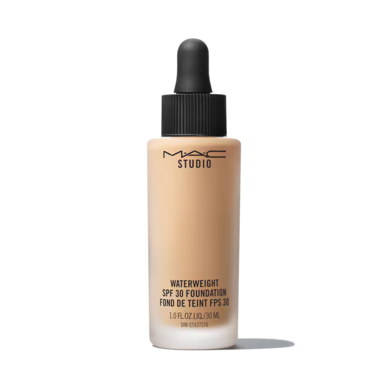 MAC Cosmetics Studio Waterweight SPF 30 Foundation lehký hydratační make-up SPF 30 odstín NC 30 30 ml