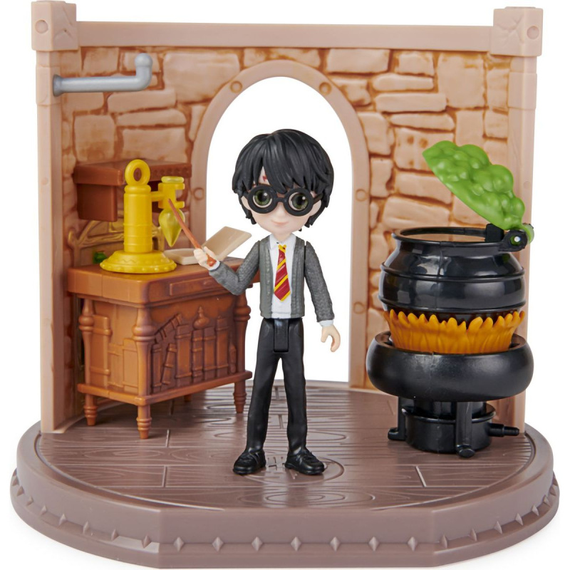 Harry Potter Učebna Míchání Lektvarů s figurkou Harryho
