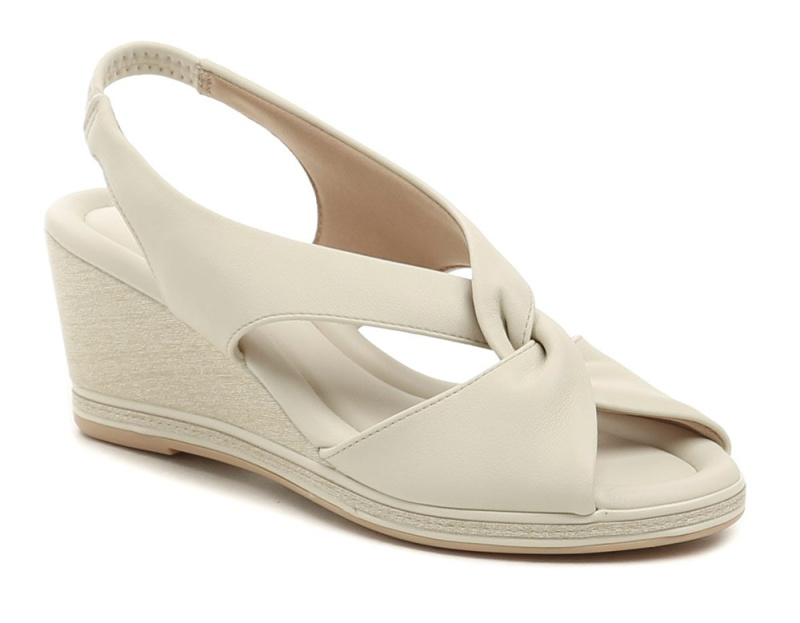Piccadilly 408221-32 béžové dámské sandály EUR 38