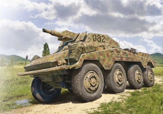 Italeri Sd. Kfz. 234/3 Model Kit 6756 1:35