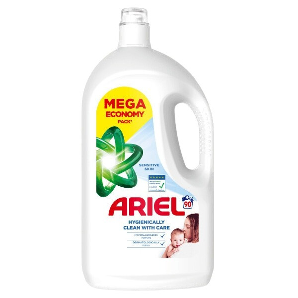 Ariel Sensitive prací gel 4,05 l 90 praní