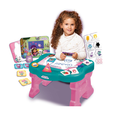 Lisciani Desk s hrami Gabi's Cat House