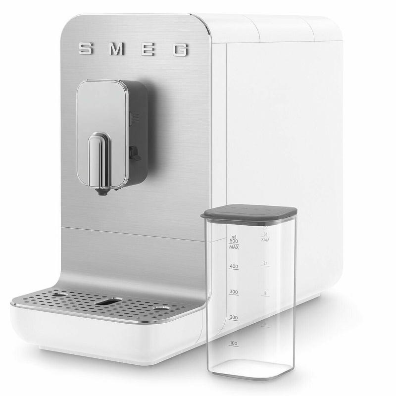 Smeg Automatický kávovar na espresso / cappuccino, BCC13, s dávkovačem mléka, bílá BCC13WHMEU