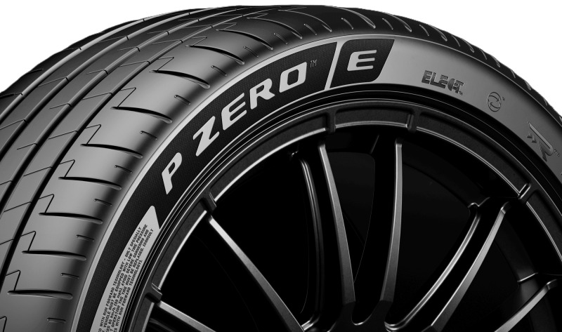 Pirelli PZERO E 285/40 R20 108y