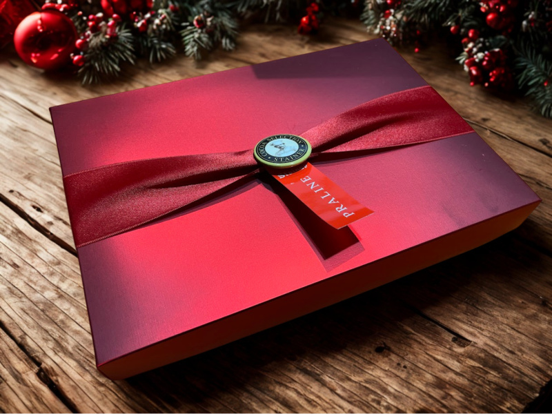Stainer bonboniera červená (pralines red box) 165g