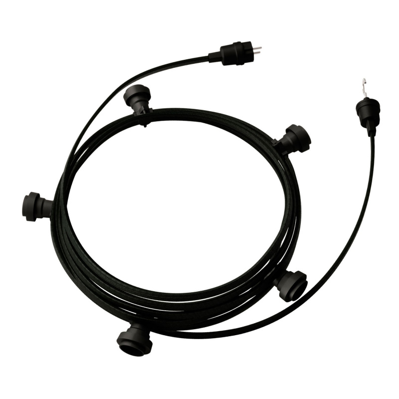 creative cables Hotový světelný řetěz LUMET 7,5 m je sestavený z 5 černých objímek, háčku a zástrčky Barva kabelu: Černá - CM04
