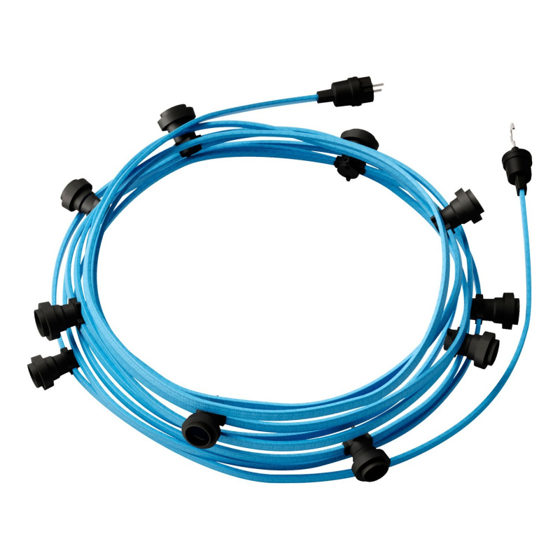 creative cables Hotový světelný řetěz LUMET 12,5 m je sestavený z 10 černých objímek, háčku a zástrčky Barva kabelu: Azurová - CM17
