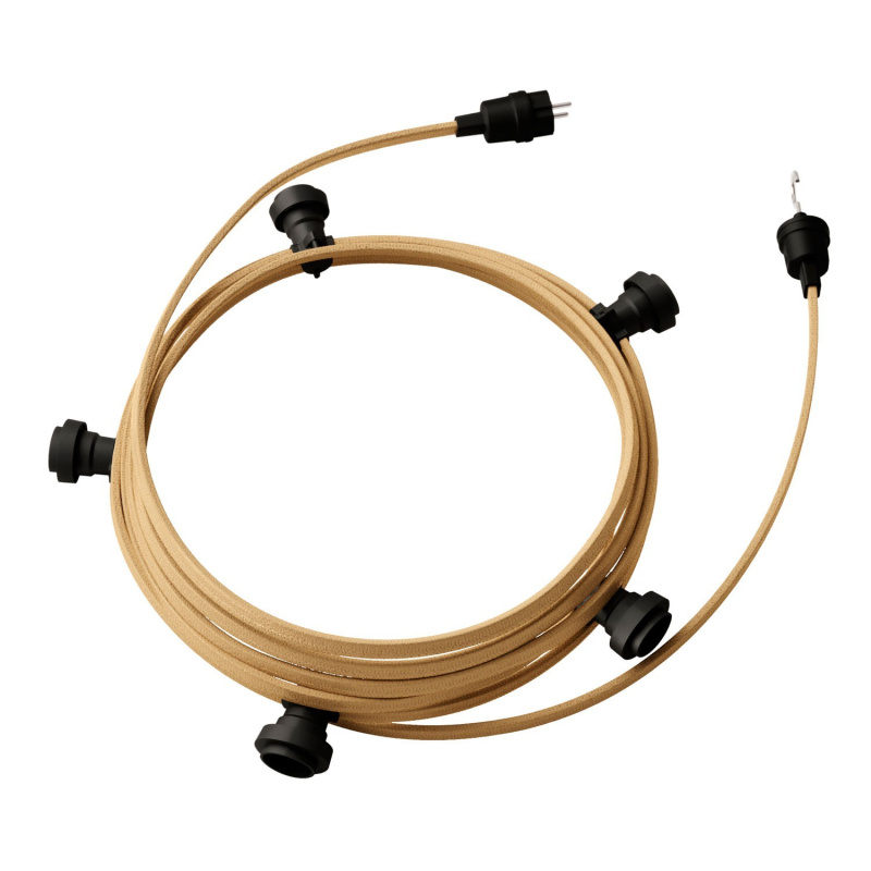 creative cables Hotový světelný řetěz LUMET 7,5 m je sestavený z 5 černých objímek, háčku a zástrčky Barva kabelu: Neutrální - CN06