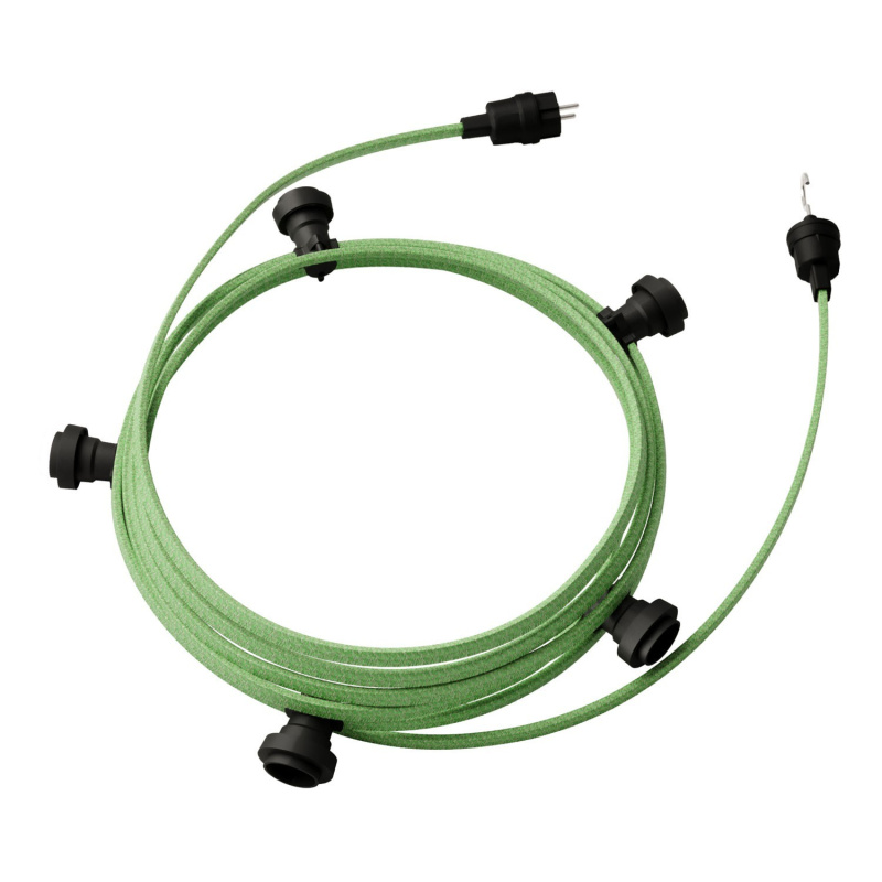 creative cables Hotový světelný řetěz LUMET 7,5 m je sestavený z 5 černých objímek, háčku a zástrčky Barva kabelu: Zelený mix - CX08