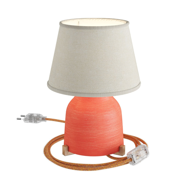 creative cables Keramická stolní lampa vaso se stínidlem Impero, s textilním kabelem, vypínačem a dvoupólovou zástrčkou Barva: Korálová strukturovaná-světlá juta