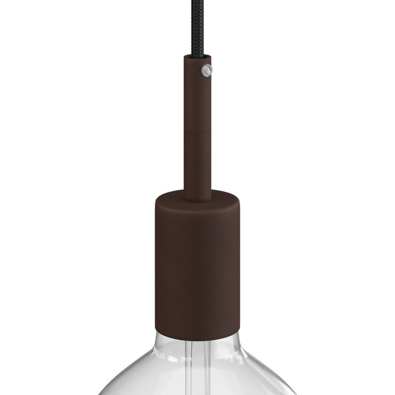 creative cables Válcová kovová objímka E27 se 7cm válcovou kabelovou průchodkou Barva komponentu: Rezavá