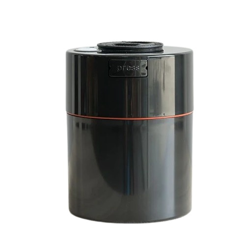 Vakuová dóza Tightvac 3v1Pump it Out 250g