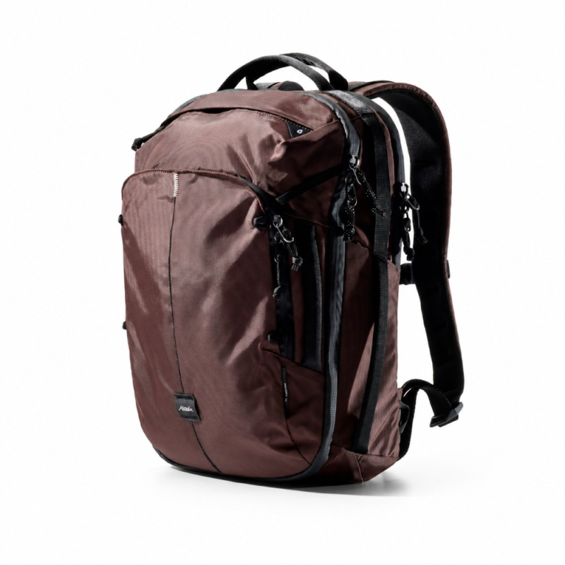 Matador Personal Item Travel Pack 18L Barva: Burgundská