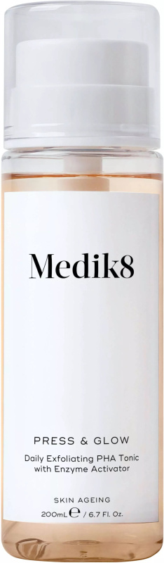 Medik8 Press & Glow exfoliační čisticí tonikum 200 ml