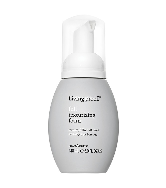 Living Proof Full stylingová pěna pro všechny typy vlasů 148 ml