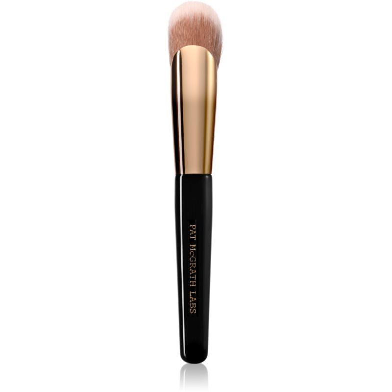 Pat McGrath Skin Fetish Sublime Perfection štětec na rozjasňovač 1 ks