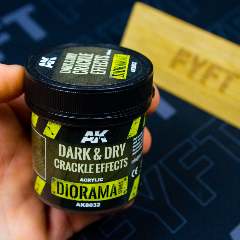 AK Interactive: Effects - Dark & Dry Crackle