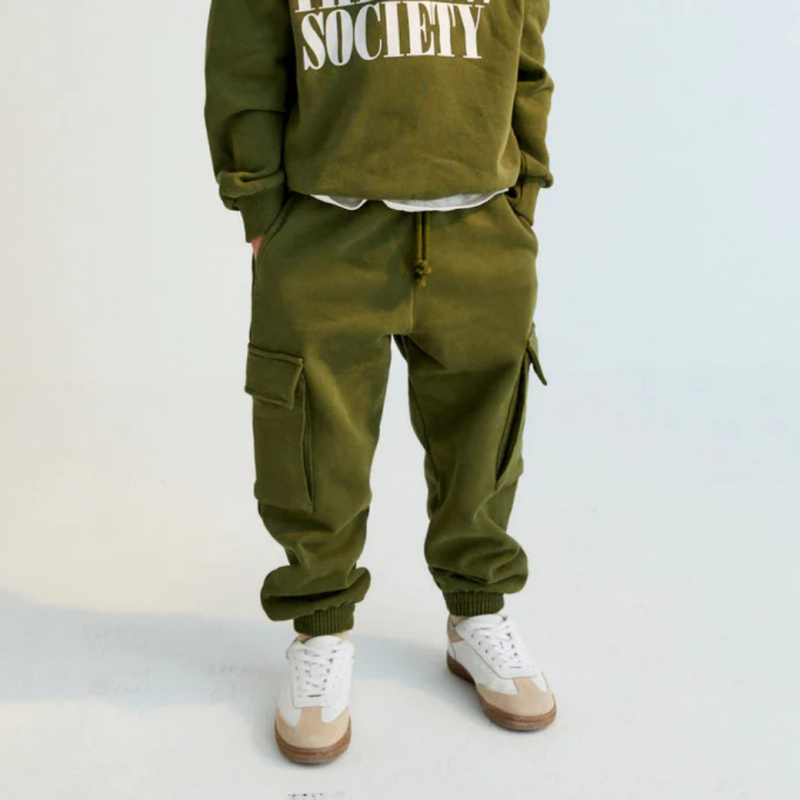 THE NEW SOCIETY Kalhoty Cargo - Hidden Forest Velikost: 3y