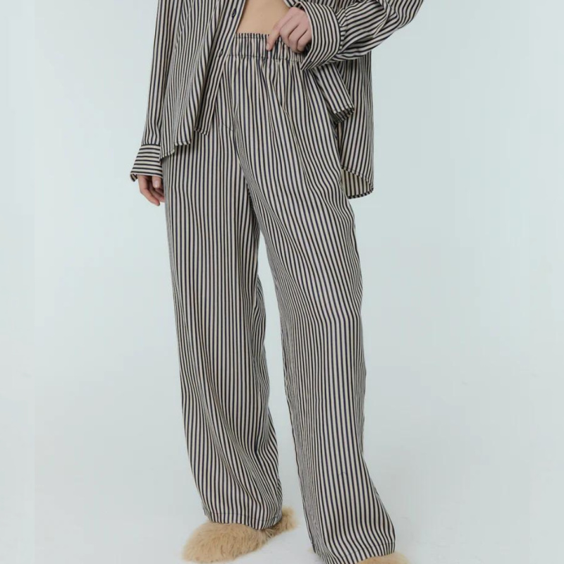 THE NEW SOCIETY Dámské kalhoty WEST - Midnight Navy Stripes Velikost: L