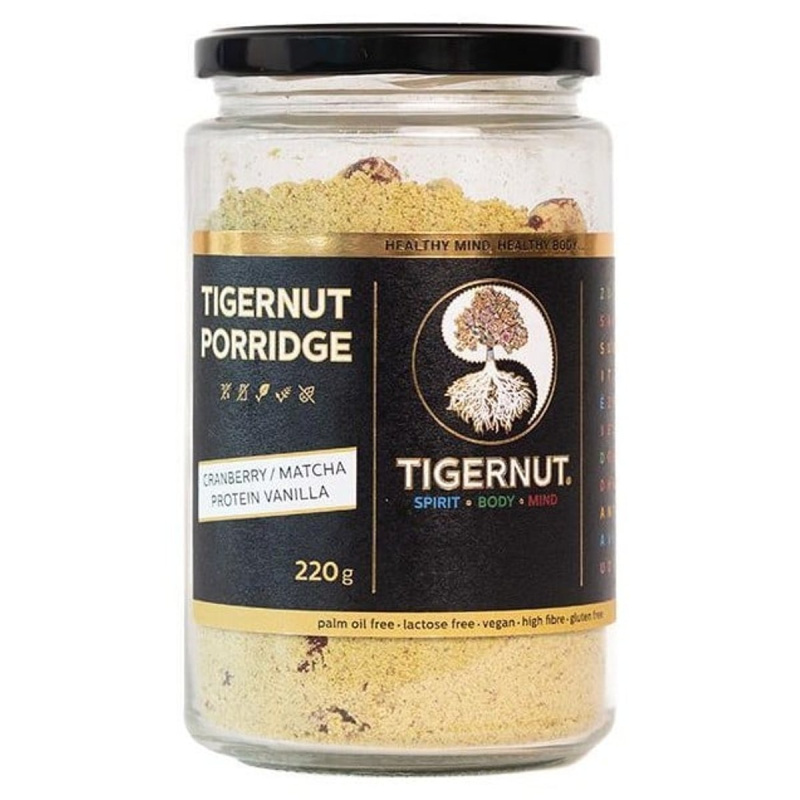 Tigernut Kaše s matchou a brusinkovým proteinem