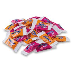 Mentos ovocné - jednotlivě balené ovocné bonbony, 560 g, 200 ks