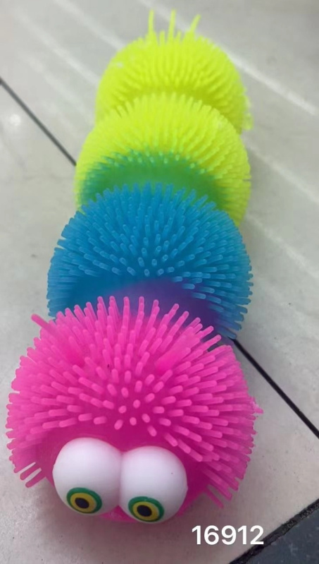 Mačkací housenka se světelnými efekty 25 cm