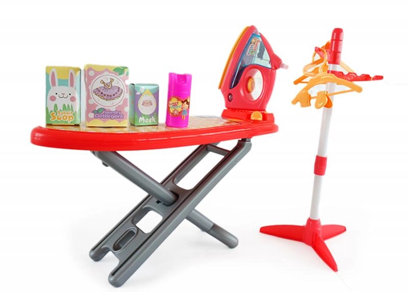Mac Toys žehlící prkno s příslušenstvím