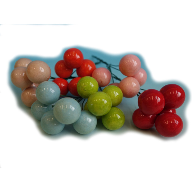 BD-Tova Kuličky lakované zelené 8 mm, 10 ks