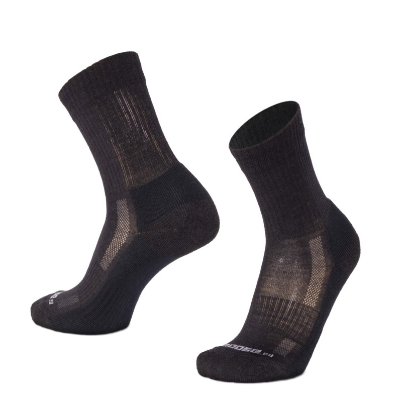 TATRAN BLOCK vysoké jednobarevné merino ponožky Moose černá XL