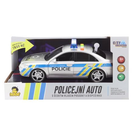 Policejní auto s českým hlasem