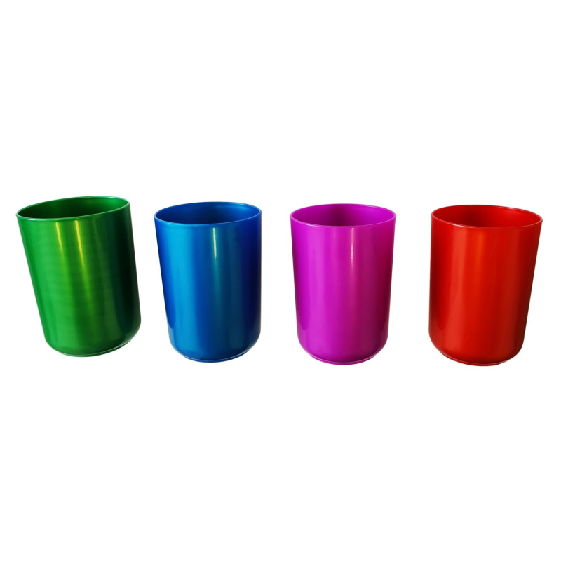 Kelímek plastový, různé barvy, 1 ks, 9,5 x 7 x 7 cm