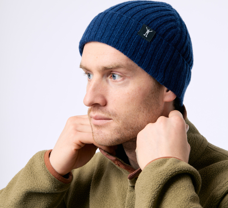 Merino beanie NORTHMAN 2:2 tmavě modrá Barva: tmavě modrá