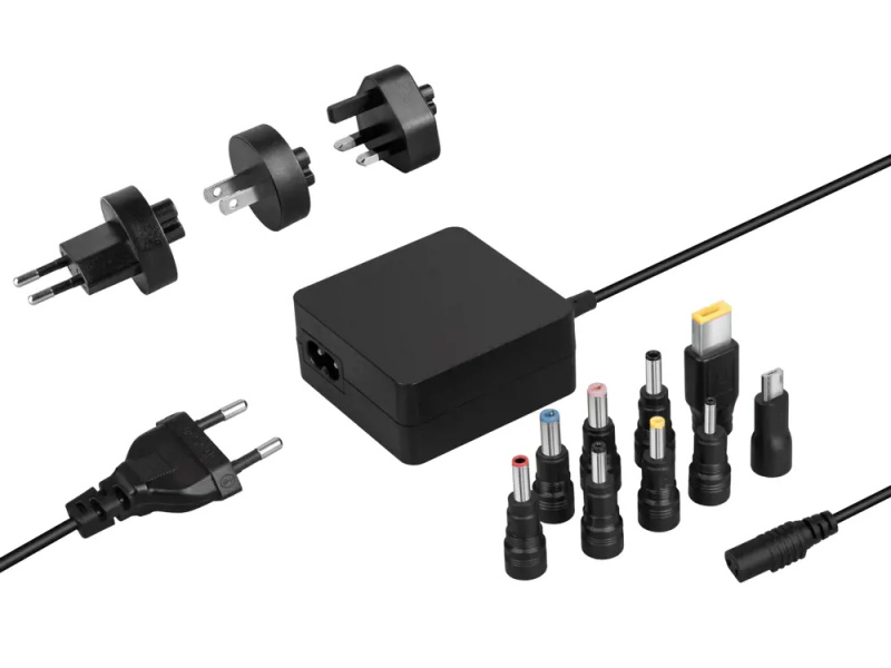 AVACOM QuickTIP 45W univerzální adaptér pro notebooky ADAC-UNV-A45W Černá