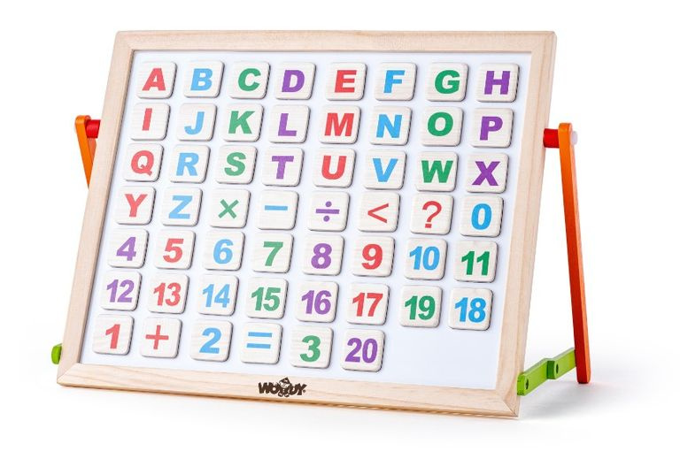 Woody Magnetická tabulka s ABC na stůl