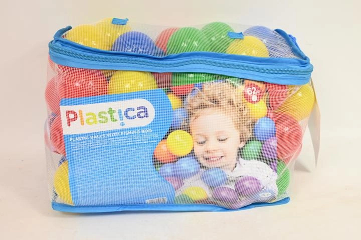 Plastové míčky s udičkou v PVC síťce, 62 ks, průměr 6 cm