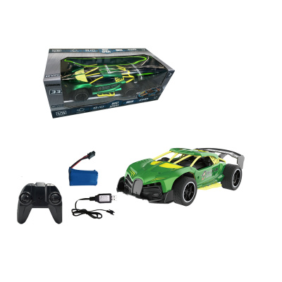 RC auto se zvukovými a kouřovými efekty