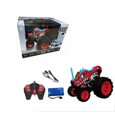 RC kaskadérské auto červené