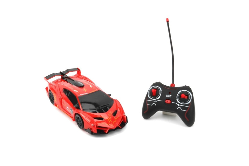 RC závodní auto se světelným efektem